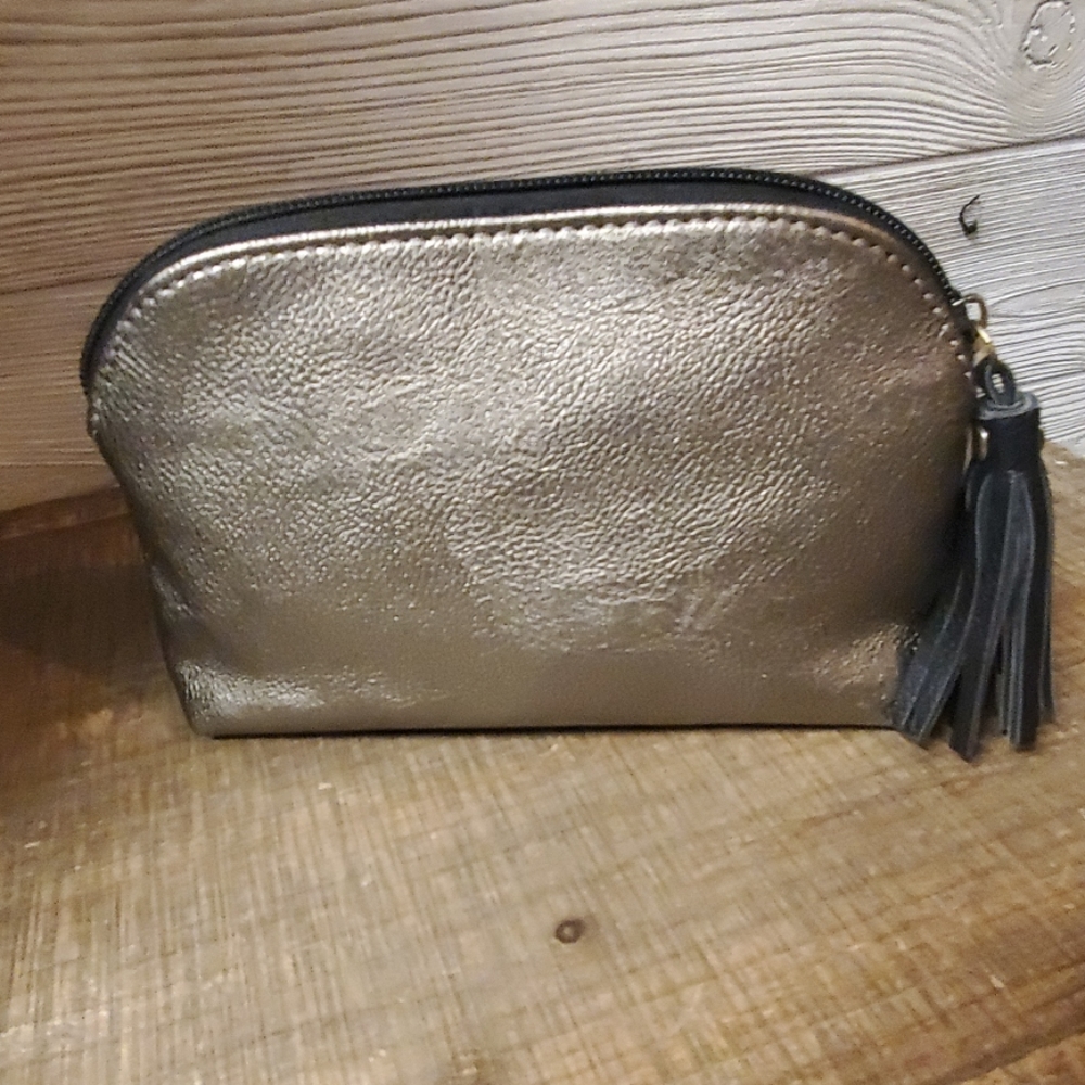 Cosmetic Bag - Picture 2 of 3